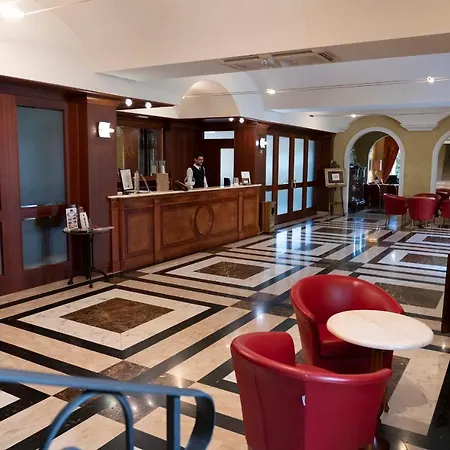 Venus & 4* Atena Lucana