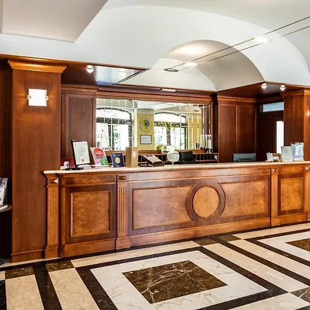 Hotel Venus & Atena Lucana